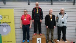 Manfred Dittrich (l.) ist stolzer Silbermedaillengewinner!
