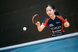 Koharu Itagaki siegte bei ihrem neuen Verein in Einzel und Doppel!
